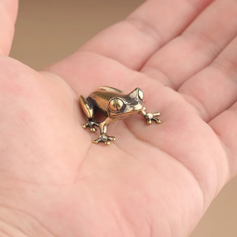 KAILISE™ Brass Frog Figurine